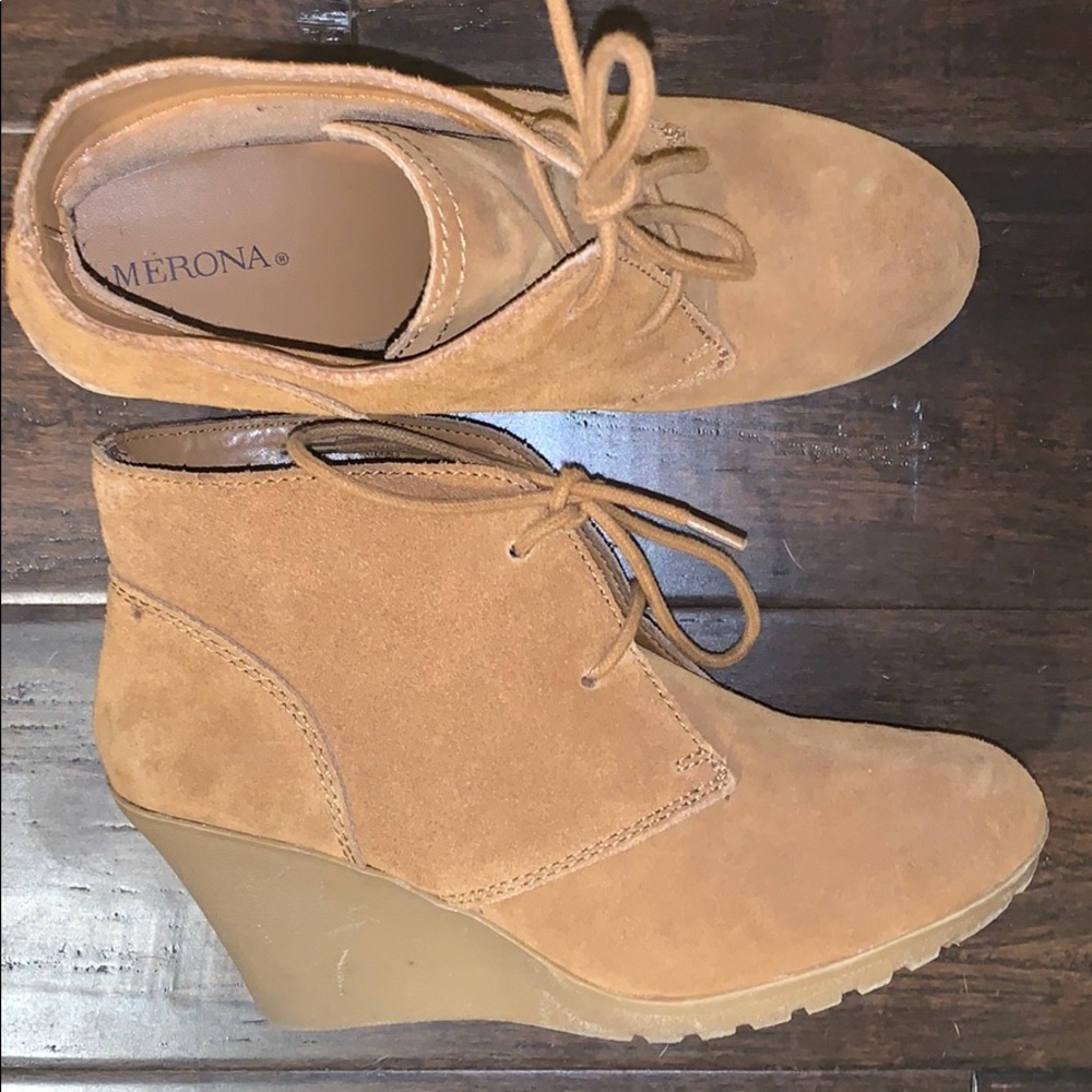 Brown wedges